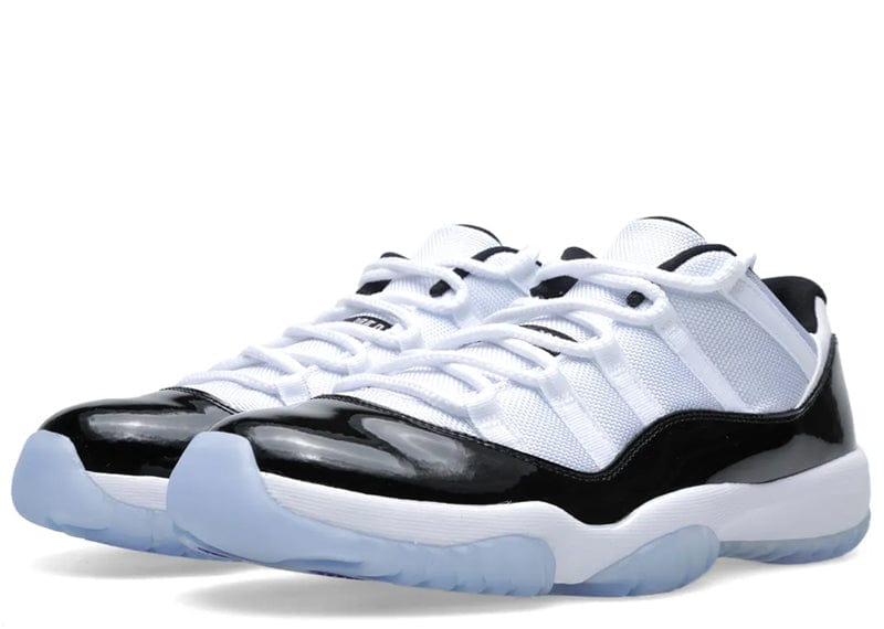 Jordan 11 Retro Low 'Concord'