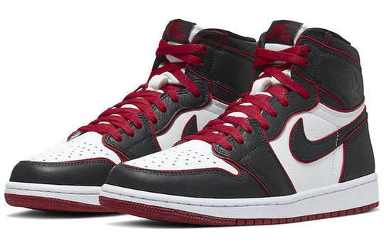 Jordan 1 Retro High OG 'Bloodline'