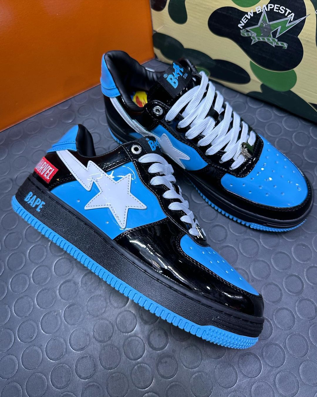 MARVEL X BAPESTA 'VENOM'